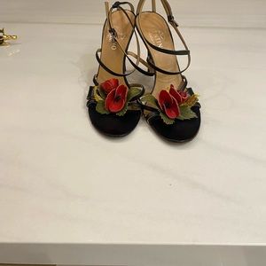 Authentic Valentino Garavani heels sz40